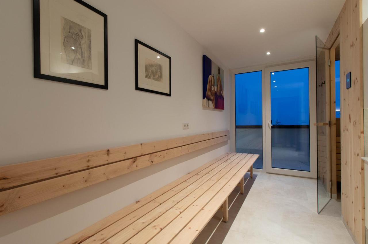 Wally Berg-Appartements Zams Exterior photo
